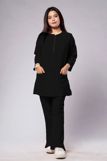 Aero Scrub Set: Midnight Black with Zipflex Top